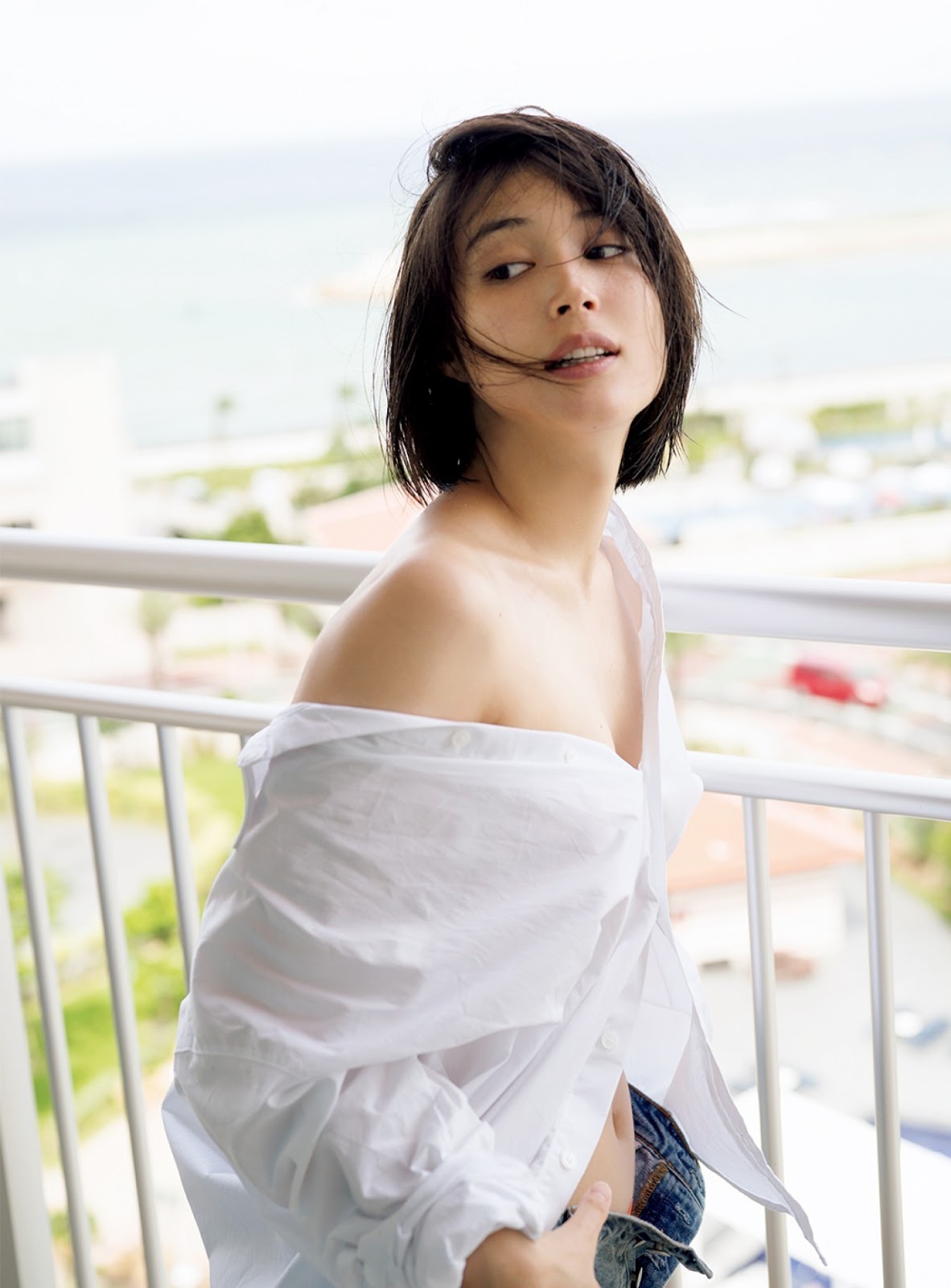 画像25枚 広瀬アリスの胸のカップ数のサイズはe 脇や脚や水着姿はスタイル抜群 Angel Media